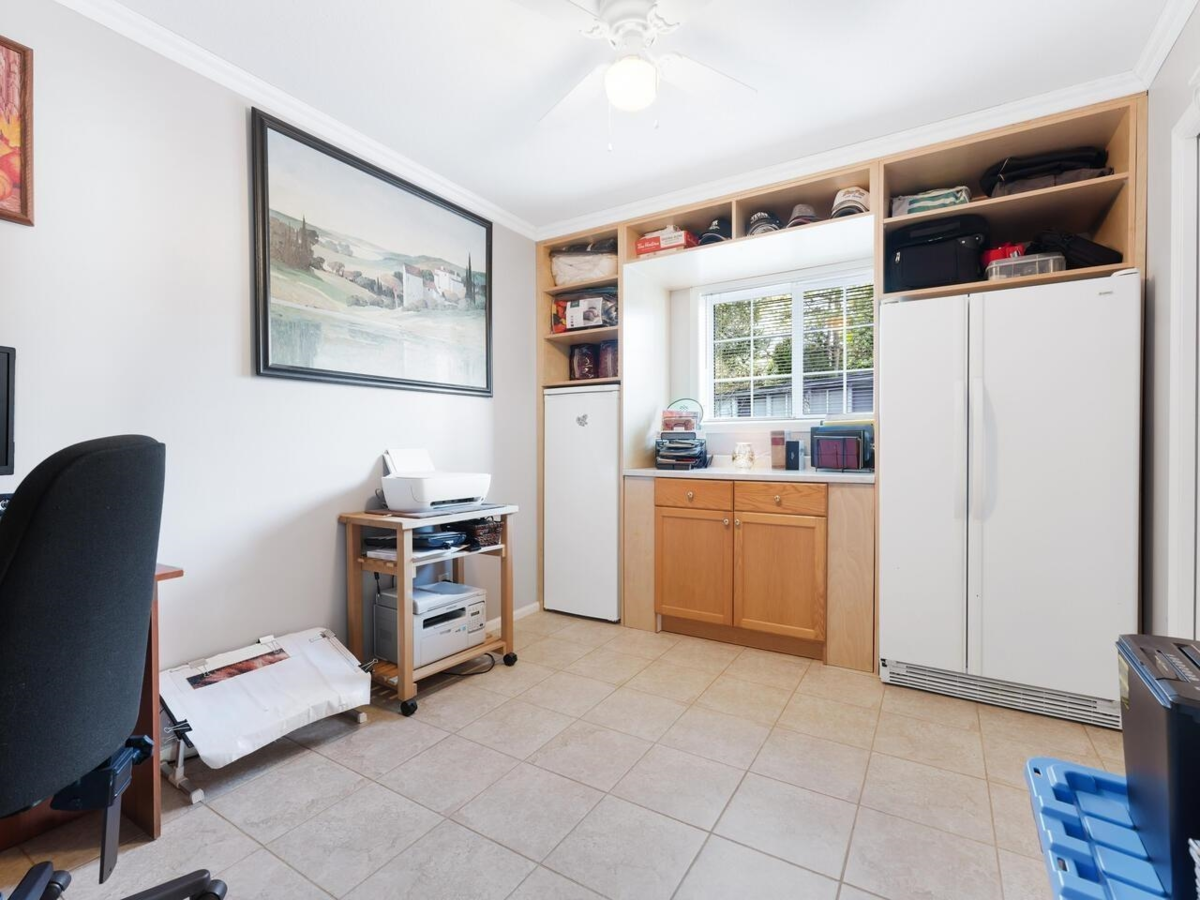 Basement Recreation Room Photo of 9 1840 160 Street, Surrey, BC