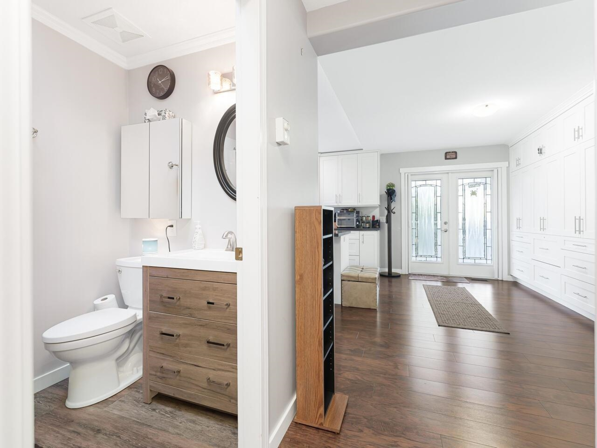 Mudroom Photo of 9 1840 160 Street, Surrey, BC