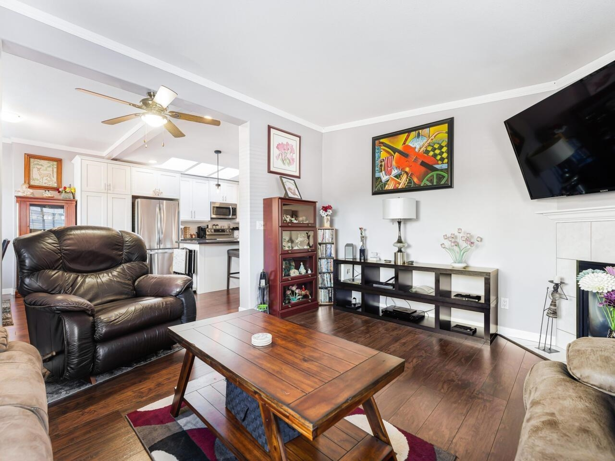 Staircase Photo of 9 1840 160 Street, Surrey, BC