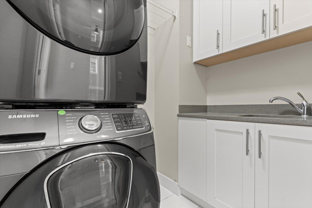 Bedroom 3 Photo of 46930 Sylvan Drive, Chilliwack, BC