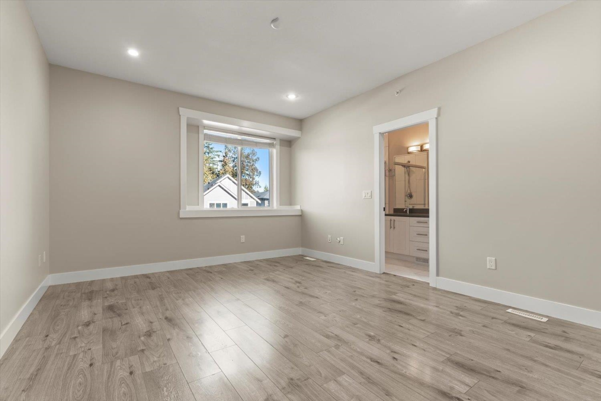 Bedroom 4 Photo of 46930 Sylvan Drive, Chilliwack, BC