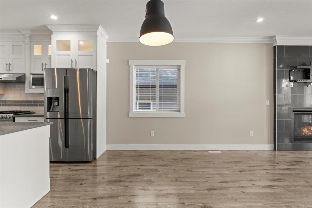Breakfast Nook Photo of 46930 Sylvan Drive, Chilliwack, BC