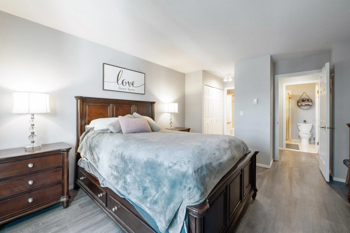 Hallway Photo of 305 19721 64 Avenue, Langley, BC