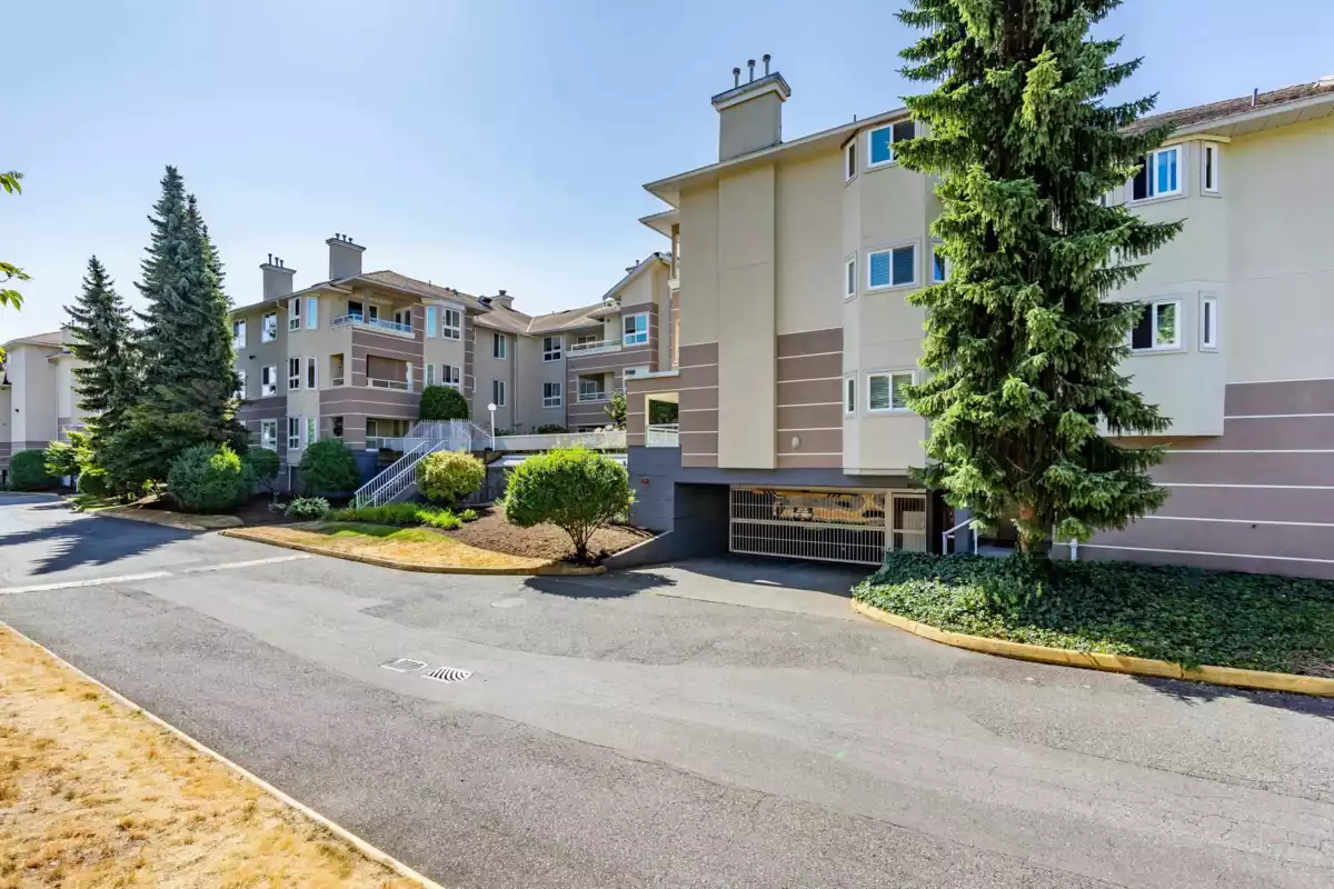 Outdoor Kitchen Photo of 305 19721 64 Avenue, Langley, BC