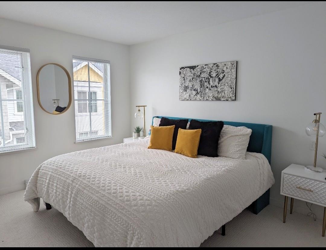 Breakfast Nook Photo of 59 5550 Admiral Way, Delta, BC