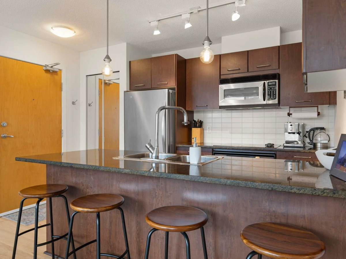 Bedroom 2 Photo of 1501 1199 Seymour Street, Vancouver, BC