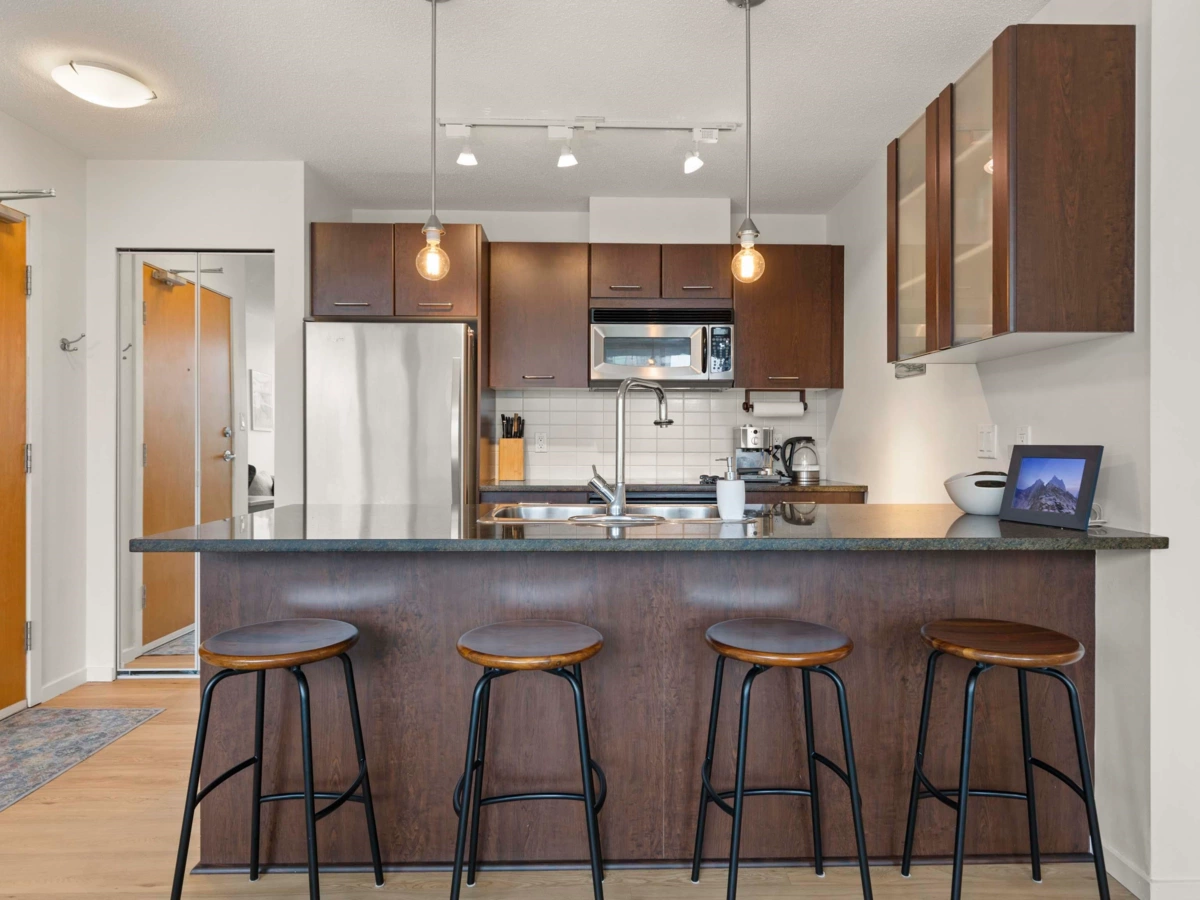 Breakfast Nook Photo of 1501 1199 Seymour Street, Vancouver, BC