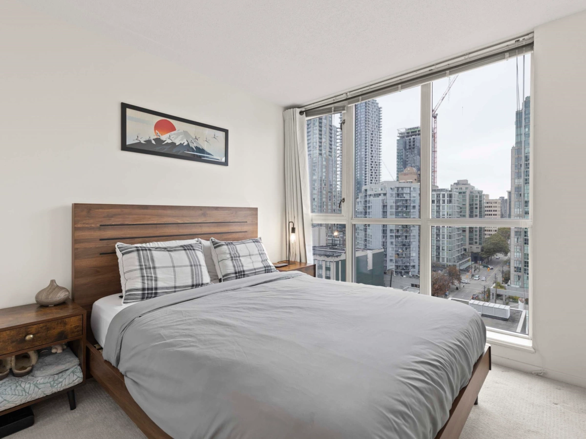 Office / Den Photo of 1501 1199 Seymour Street, Vancouver, BC