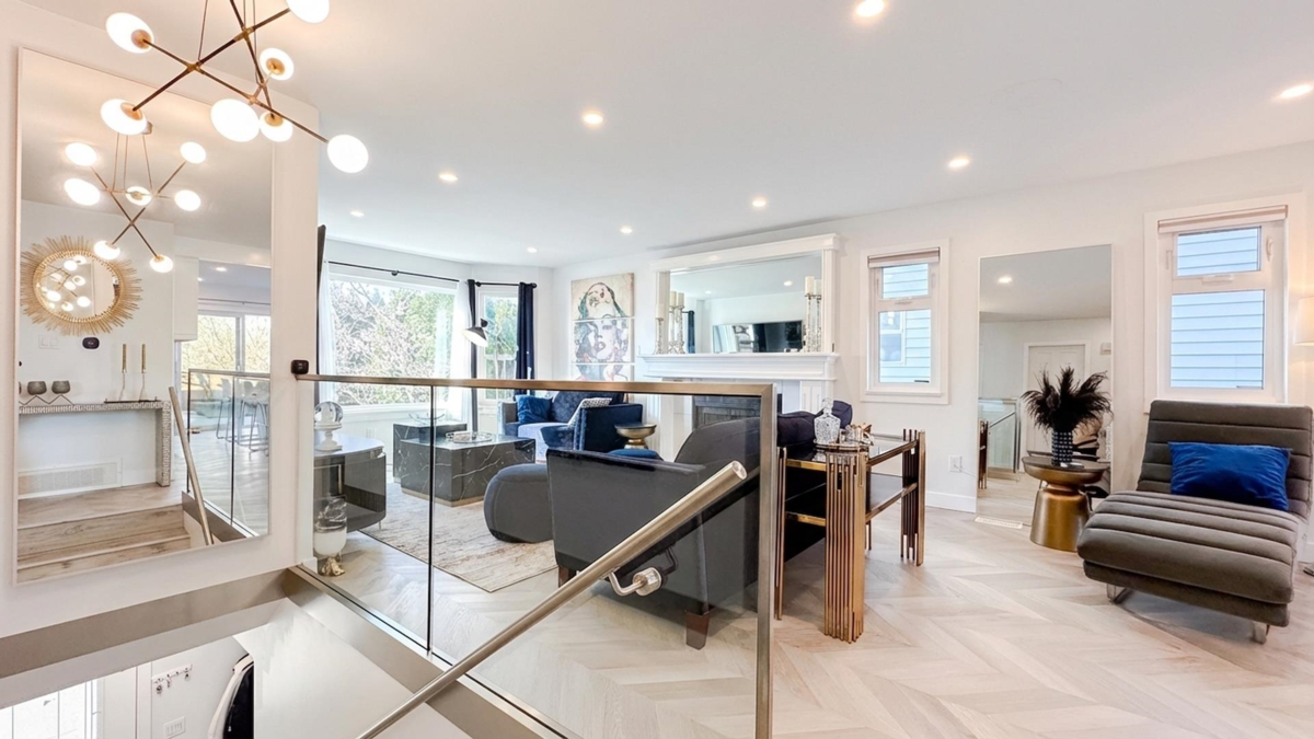 Powder Room Photo of 2426 Bennie Place, Port Coquitlam, BC