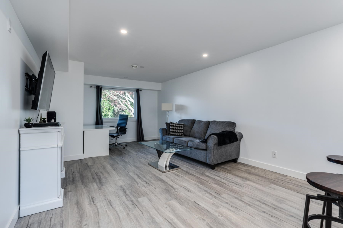 Swimming Pool Photo of 2426 Bennie Place, Port Coquitlam, BC