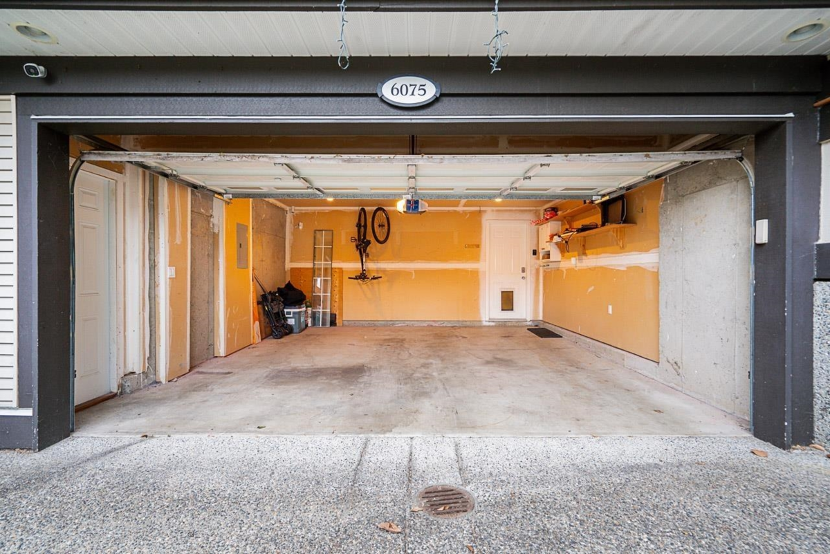 Garden / Landscaping Photo of 6075 165a Street, Surrey, BC