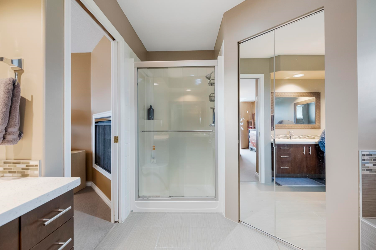 Entry Foyer Photo of 1167 Settlers Court, Port Coquitlam, BC