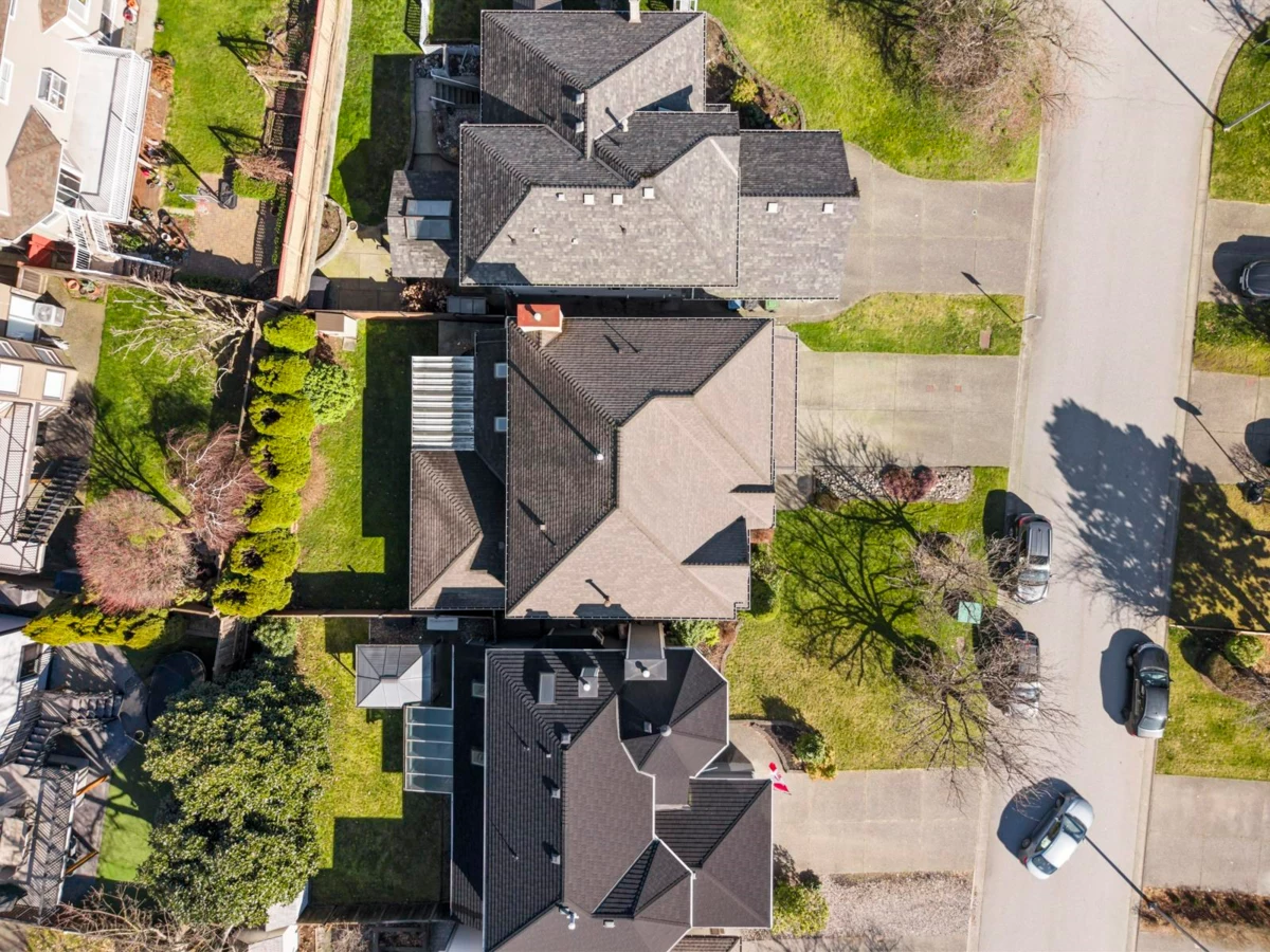 Fitness Center Photo Near 1167 Settlers Court, Port Coquitlam, BC