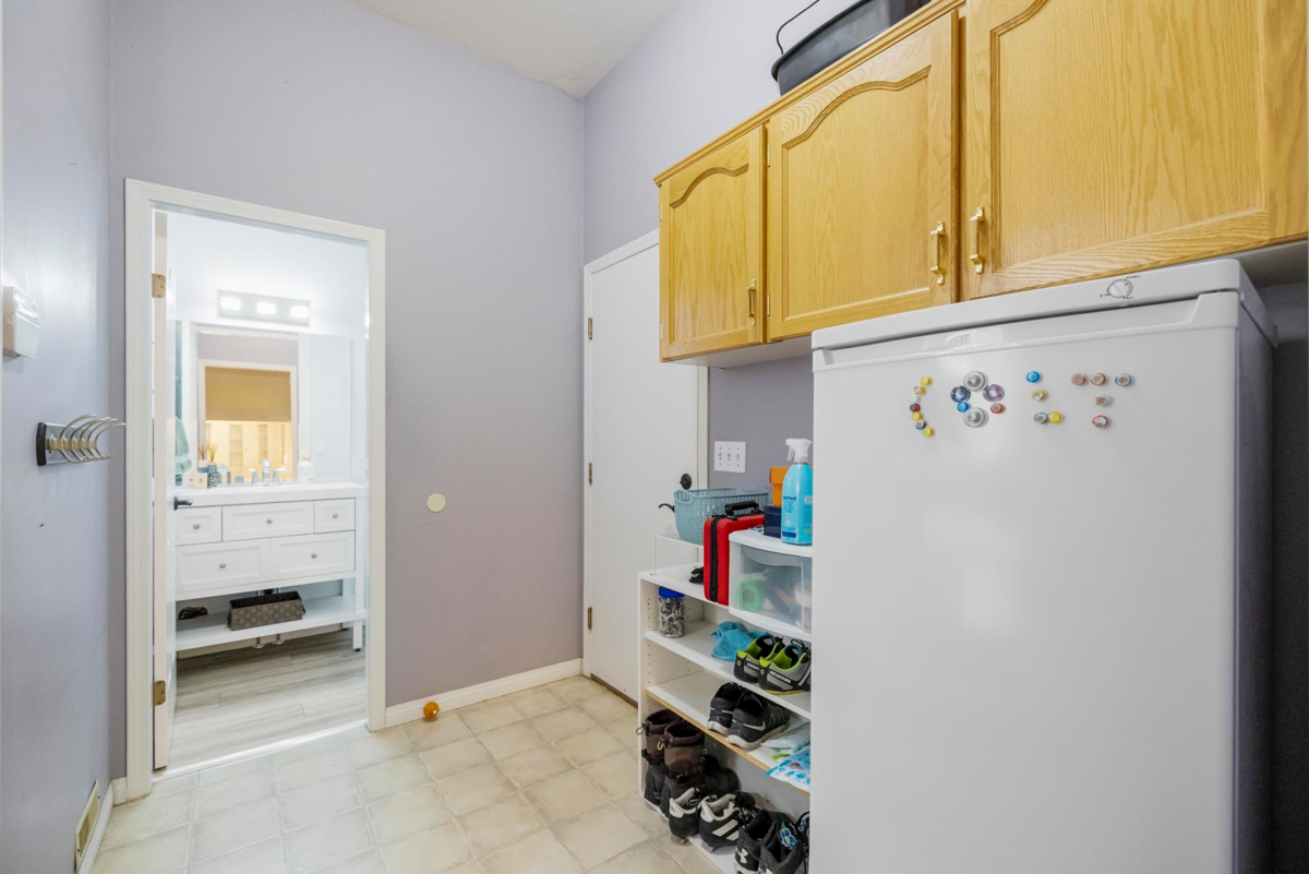 Hot Tub / Spa Photo of 1167 Settlers Court, Port Coquitlam, BC