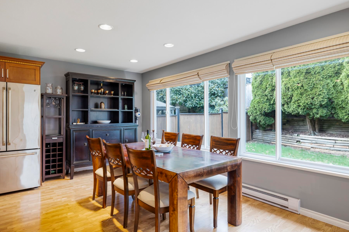 Kitchen Photo of 1167 Settlers Court, Port Coquitlam, BC