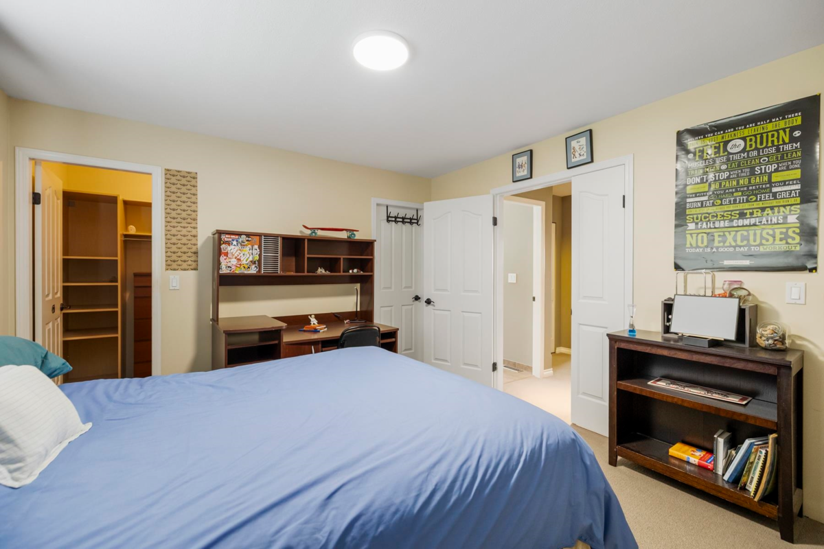 Staircase Photo of 1167 Settlers Court, Port Coquitlam, BC