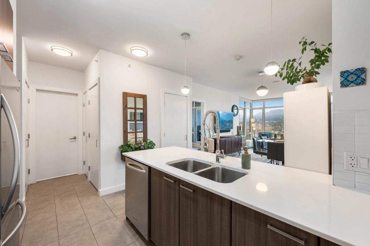 Bedroom 2 Photo of 2504 2789 Shaughnessy Street, Port Coquitlam, BC