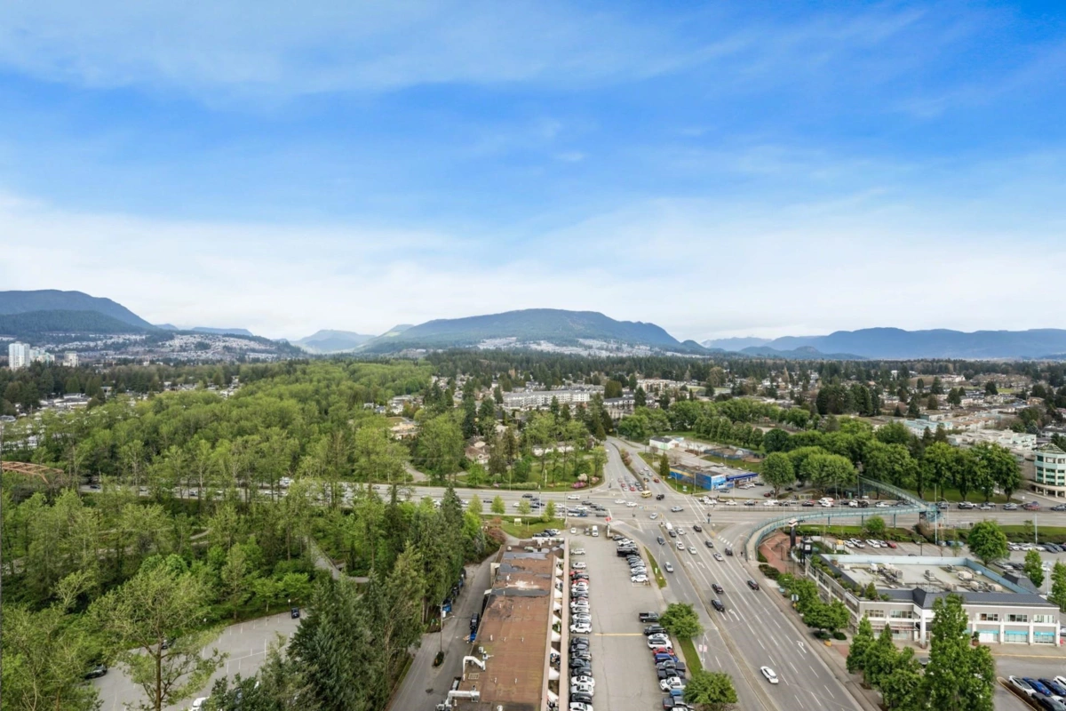 Garden / Landscaping Photo of 2504 2789 Shaughnessy Street, Port Coquitlam, BC