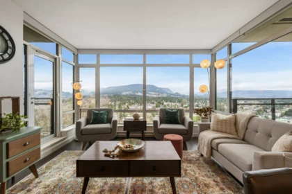 Front exterior of 2504 2789 Shaughnessy Street, Port Coquitlam, BC