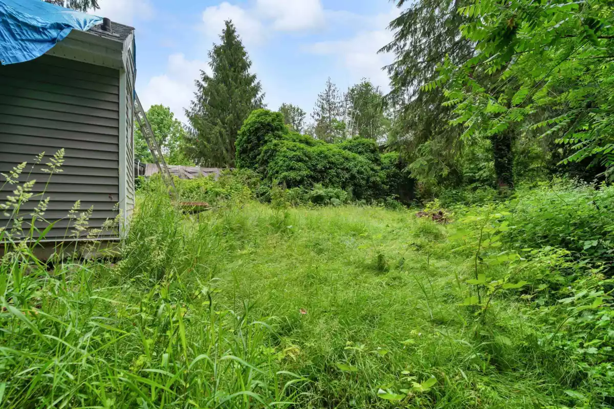 Kitchen Photo of 24742 100 Avenue, Maple Ridge, BC