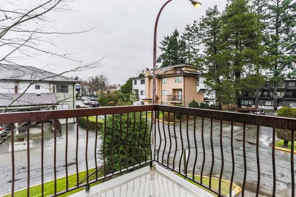 Dining Area Photo of 204 13316 71b Avenue, Surrey, BC