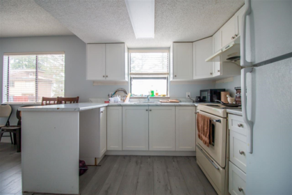 Primary Bathroom Photo of 204 13316 71b Avenue, Surrey, BC