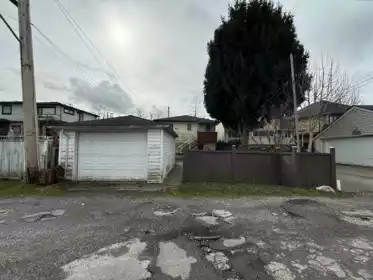 3025 E 45th Avenue, Vancouver, BC, Vancouver — Single Family Residence for sale