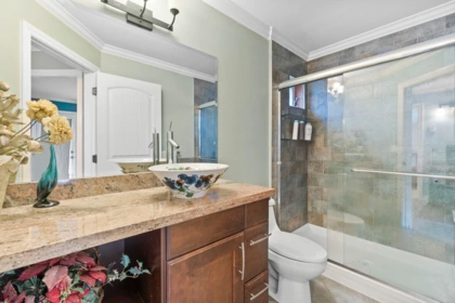 Basement Recreation Room Photo of 16308 91a Avenue, Surrey, BC