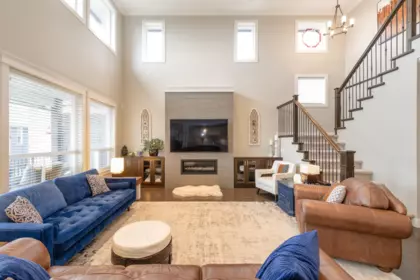 13869 Silver Valley Road, Maple Ridge, BC, Maple Ridge — Single Family Residence for sale