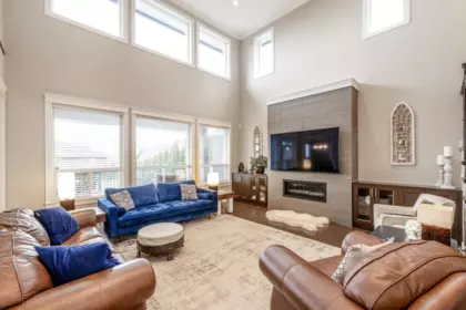 13869 Silver Valley Road, Maple Ridge, BC, Maple Ridge — Single Family Residence for sale
