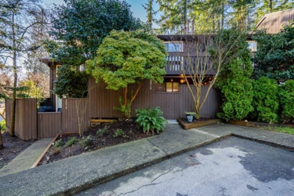 2076 Purcell Way, North Vancouver, BC, North Vancouver — Townhouse for sale