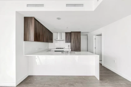 Kitchen Island Photo of 1204 6320 No. 3 Road, Richmond, BC