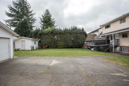 Community Amenities Photo (Clubhouse) of 1570 1572 Giles Place, Burnaby, BC
