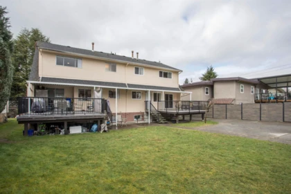 1570 1572 Giles Place, Burnaby, BC, Burnaby — Duplex for sale