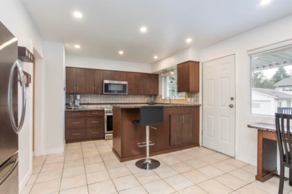 Hallway Photo of 1570 1572 Giles Place, Burnaby, BC
