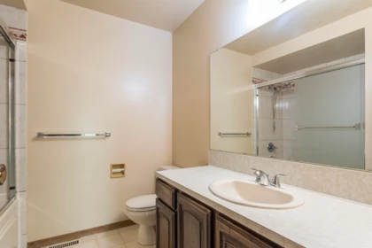 Primary Bathroom Photo of 1570 1572 Giles Place, Burnaby, BC