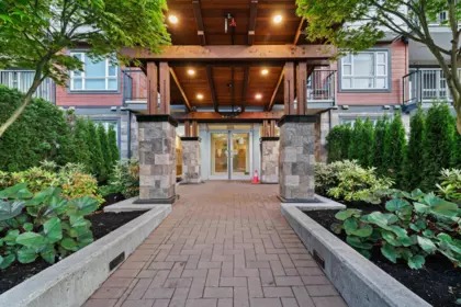 Hot Tub / Spa Photo of 410 22562 121 Avenue, Maple Ridge, BC