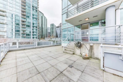 Guest Bathroom Photo of 402 590 Nicola Street, Vancouver, BC