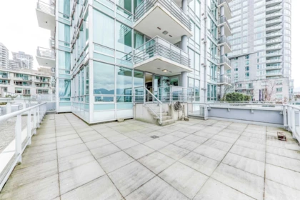 Powder Room Photo of 402 590 Nicola Street, Vancouver, BC