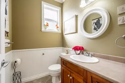 Guest Bathroom Photo of 9833 182 Street, Surrey, BC