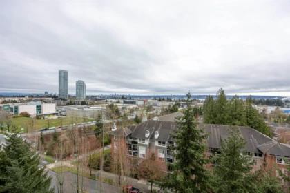 Garden / Landscaping Photo of 901 6888 Station Hill Drive, Burnaby, BC