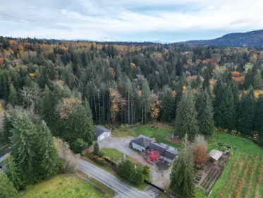 Community Amenities Photo (Clubhouse) of 25908 124 Avenue, Maple Ridge, BC