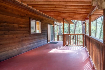 Mudroom Photo of 9868 Castle Road, Pender Island, BC
