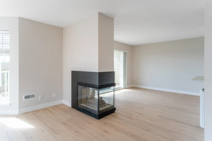 Basement Recreation Room Photo of 203 22611 116 Avenue, Maple Ridge, BC