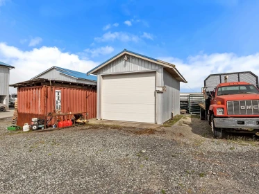 Hot Tub / Spa Photo of 819 Clearbrook Road, Abbotsford, BC