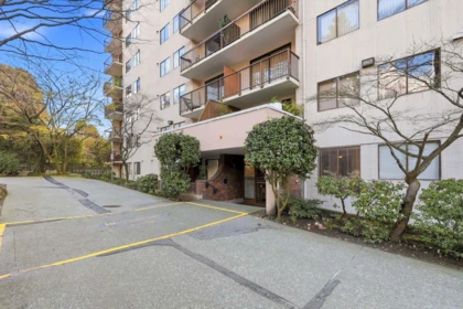 405 320 Royal Avenue, New Westminster, BC, New Westminster — Apartment/Condo for sale
