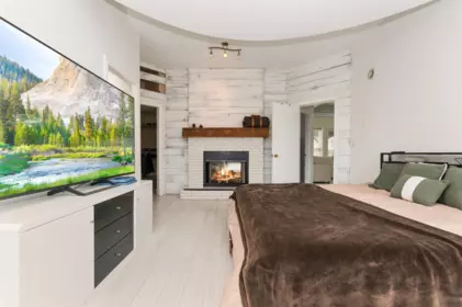 Primary Bedroom Photo of 5782 Jinkerson Road, Chilliwack, BC