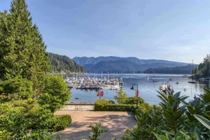 Fitness Center Photo Near 4339 Cliffmont Road, North Vancouver, BC