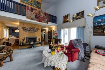 Hot Tub / Spa Photo of 4339 Cliffmont Road, North Vancouver, BC