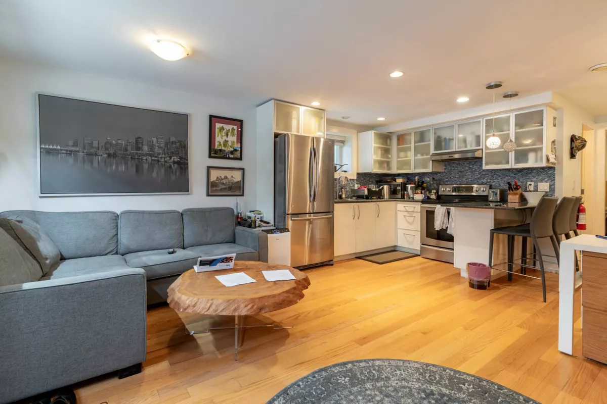 Living Room Photo of 5570 Baillie Street, Vancouver, BC